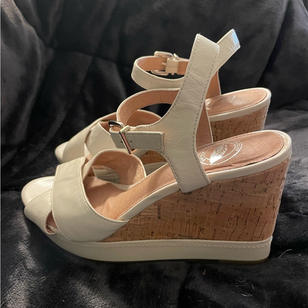Designer Nurture Wedge Dressy sandal. 9M cream color comfortable.